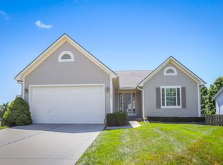 1204 Tyler Ln, Greenwood, MO 64034