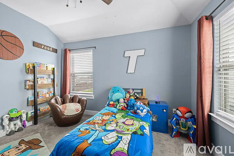 525 Compania Cv — Photo 16