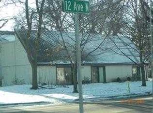 810 12th Ave N, Fargo, ND 58102