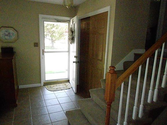 5th image of 9124 Wildwood Dr