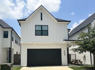 204 Estates Cir #1, College Station, TX 77840