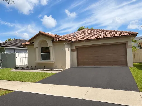7249 NW 1st Mnr, Plantation, FL 33317