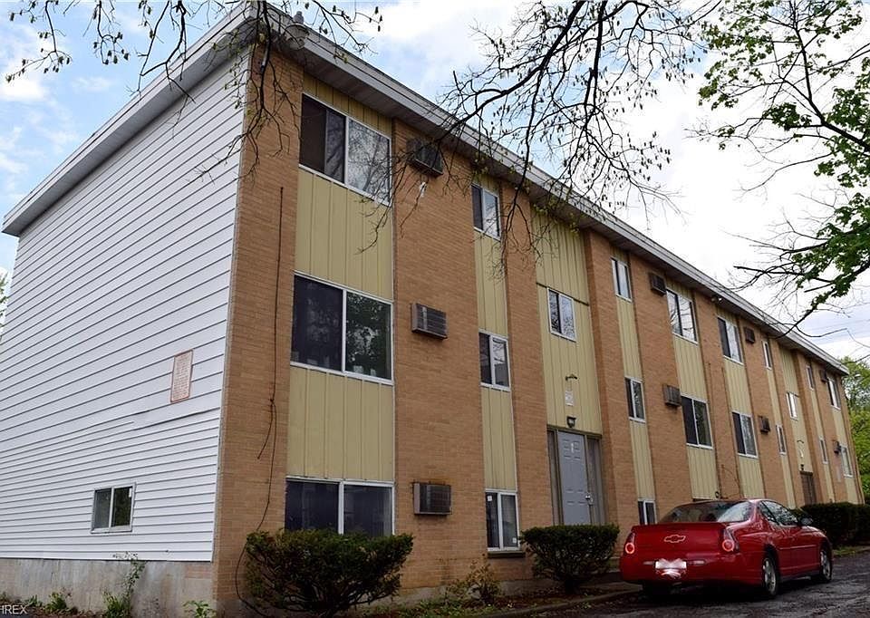 45 Rhodes Ave, Akron, OH 44302 Zillow