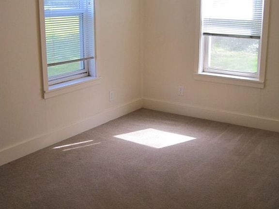 2nd image of 8830 1st Ave NE #2-C