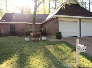 150 Brookleigh Pl, Byram, MS 39272