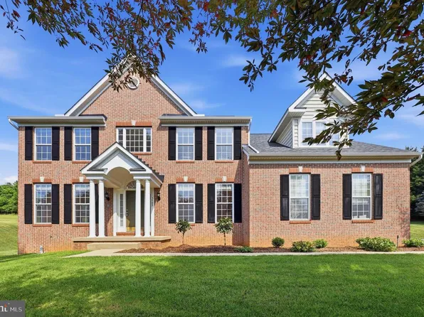 3505 Sea Pines Dr, Mount Airy, MD 21771