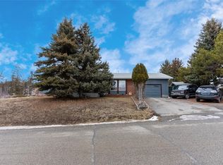 40 Breccia Dr, Logan Lake, BC V0K 1W0