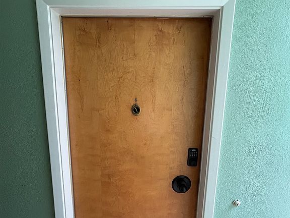2nd image of 3001 San Bruno Ave #2