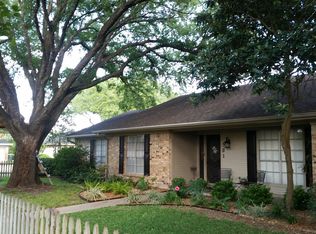 301 Buckingham St, Victoria, TX 77904