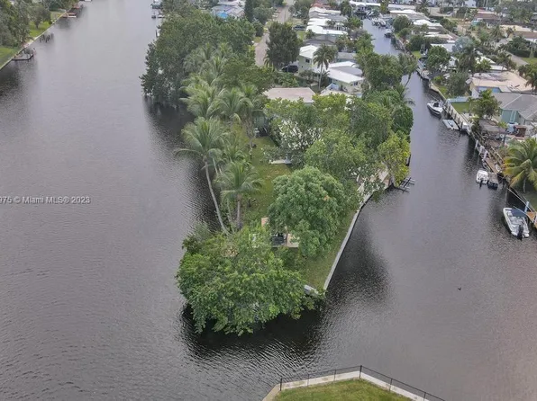 1600 NE 64th St, Fort Lauderdale, FL 33334