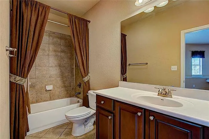 2409 Santa Clara Ln — Photo 28