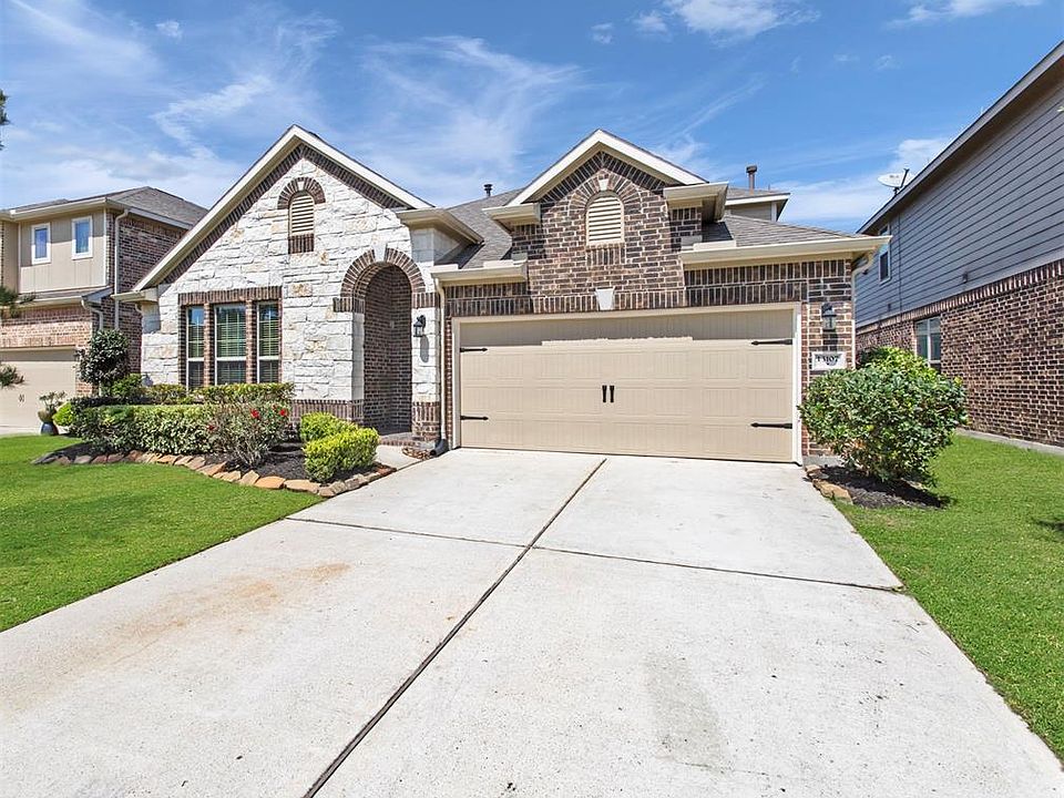 1st image of 13107 Maywater Crest Ct
