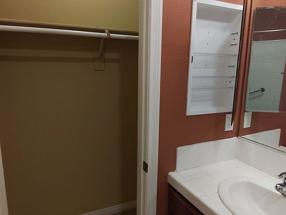 2nd image of 74106 Manana Dr