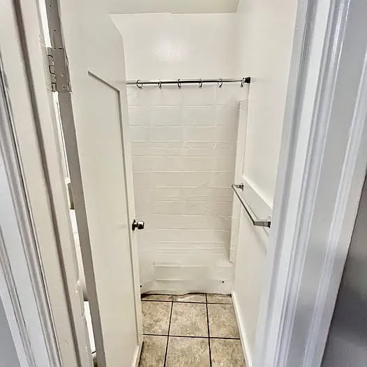 439 Union Dr #7 — Photo 8