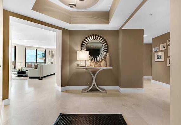 Home For Sale In The Landmark