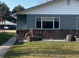 1209 S Elder St, Nampa, ID 83686