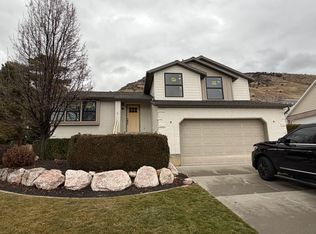 564 N Dalton Ave, Pleasant Grove, UT 84062