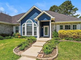 50 Beaver Lake Dr, Texarkana, TX 75501