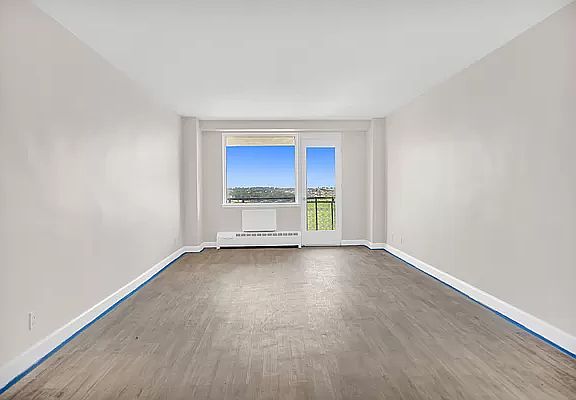 2nd image of 5700 Arlington Ave APT 19C