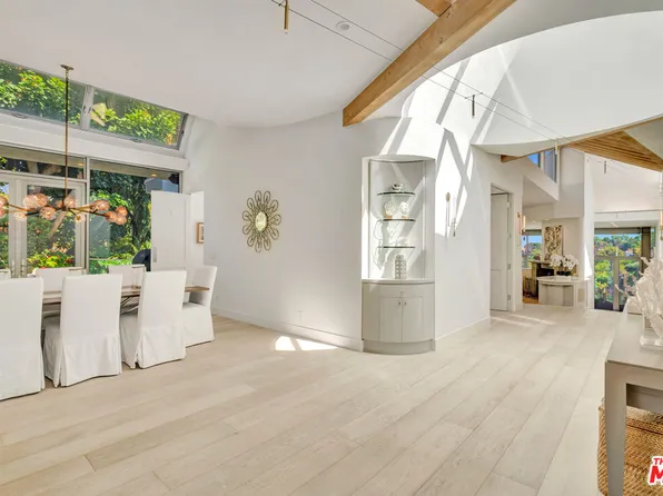 28775 Sea Ranch Way, Malibu, CA 90265