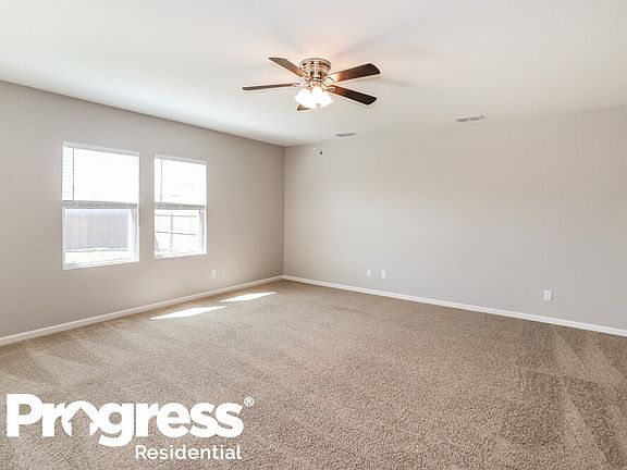 4th image of 5533 McMahan Ln