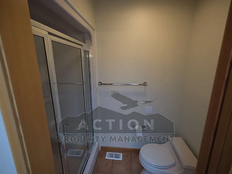 23 Karie Ct — Photo 30