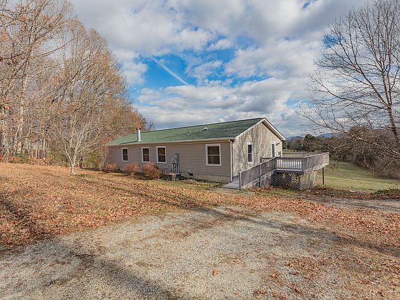 2nd image of 86 Amber Woods Dr