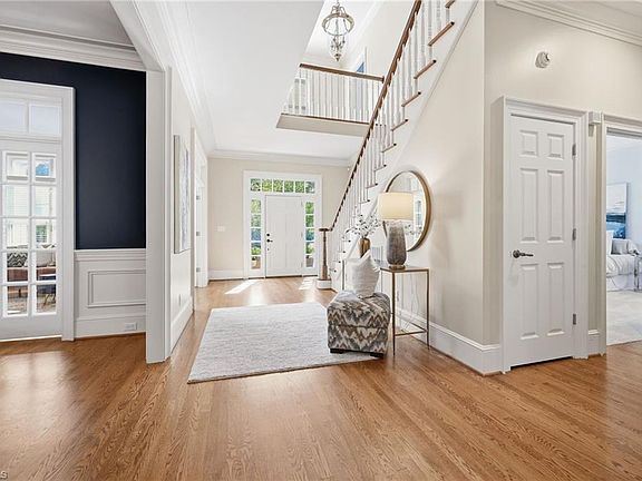 3rd image of 7203 Henson Farm Way