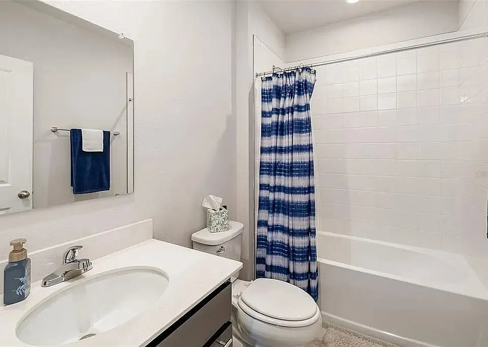 619 172nd Ct E