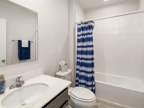 619 172nd Ct E, Bradenton, FL 34212