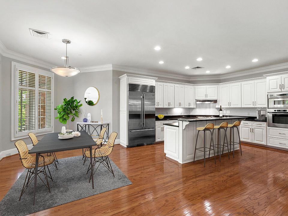 1st image of 4000 W End Ave APT 204