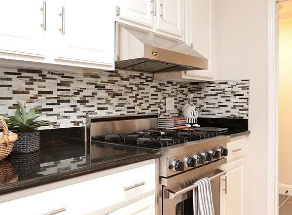 5th image of 957 Trifone Dr