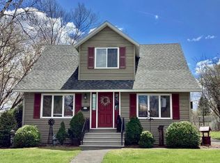31 Mechanic St, Presque Isle, ME 04769