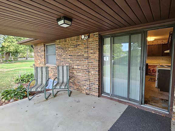 3rd image of 6209 Canton Dr #6211