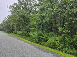 20th, Mauston, WI 53948