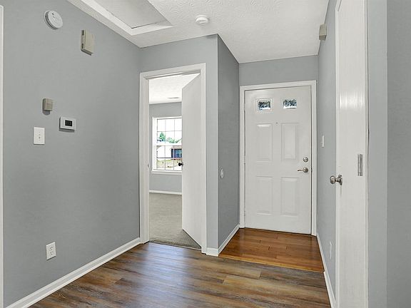 5th image of 5203 Longmeadow Ct