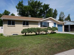 6 N Chelton Rd, Colorado Springs, CO 80909