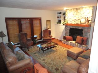 6501 Winding Ridge Ct, Lincoln, NE 68512