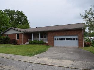412 College St, London, KY 40741