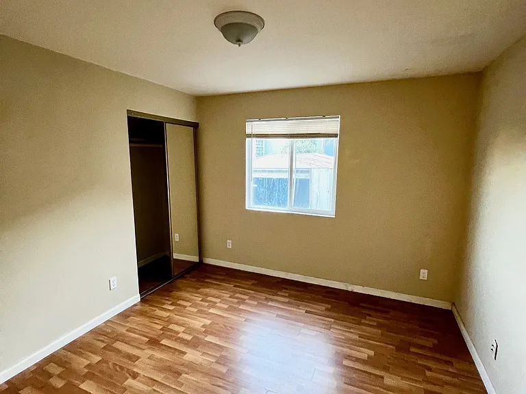 446 Arch St #3 — Photo 8