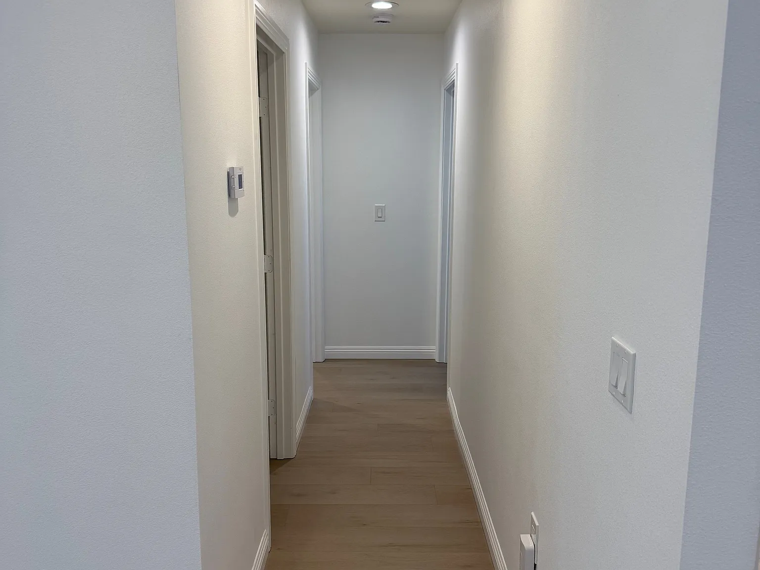 2 bed, 950 sqft, $2,500 — Photo 4