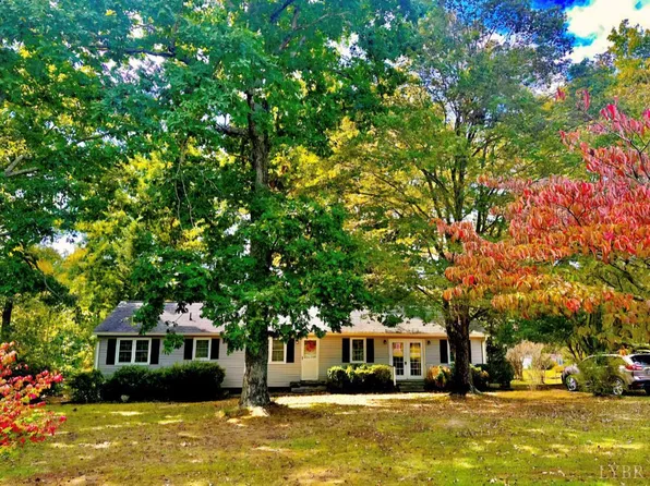 205 Hardtimes Rd, Farmville, VA 23901