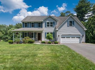 32 Sikes Ave, West Springfield, MA 01089
