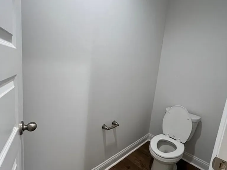 3912 Duke Ct — Photo 14