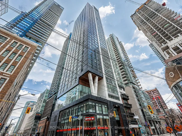 357 King St W #3307 — Photo 1