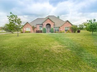14000 Prairie Cir, Forney, TX 75126