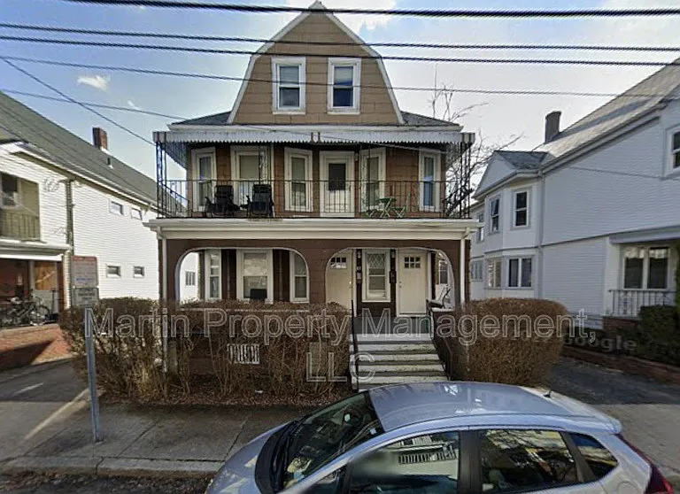 42-44 Whitman St #1 — Photo 1