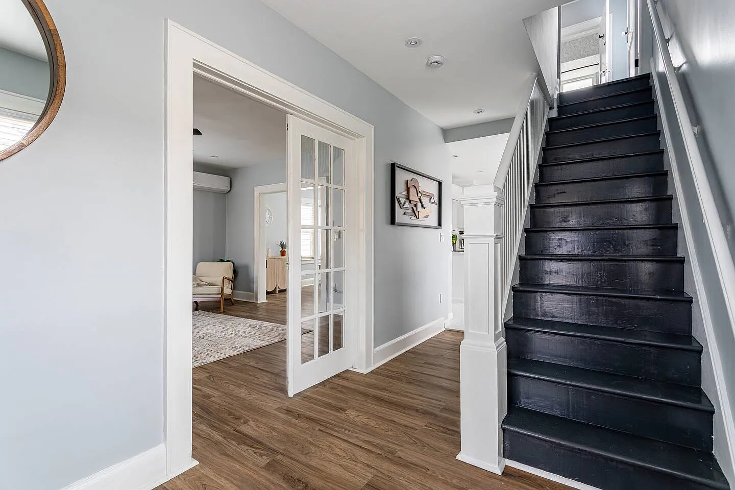 4 bed, 2.5 bath, 1847 sqft, $4,500 — Photo 2