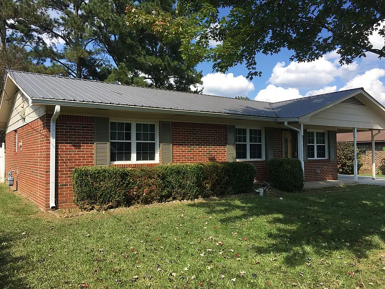 109 Lindsey Dr NW — Photo 8
