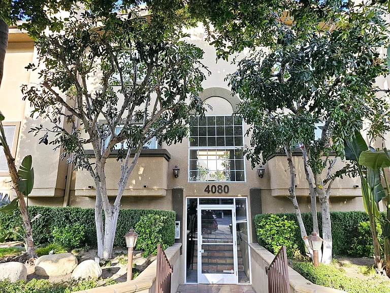 4080 Tujunga Ave #104 — Photo 12